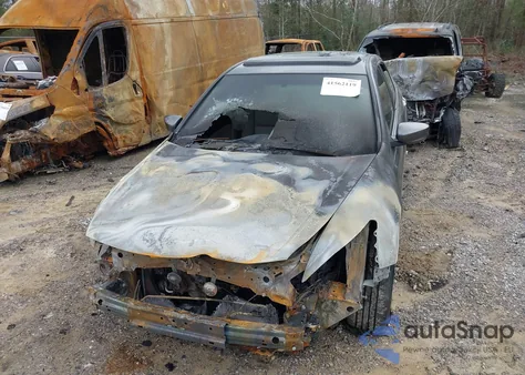 2011 Honda Accord 3.5 Ex-L z USA, uszkodzony, nr VIN 1HGCP3F86BA012000